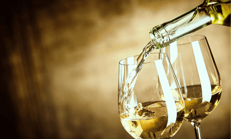 why is argon better than co2 for preserving opened wine